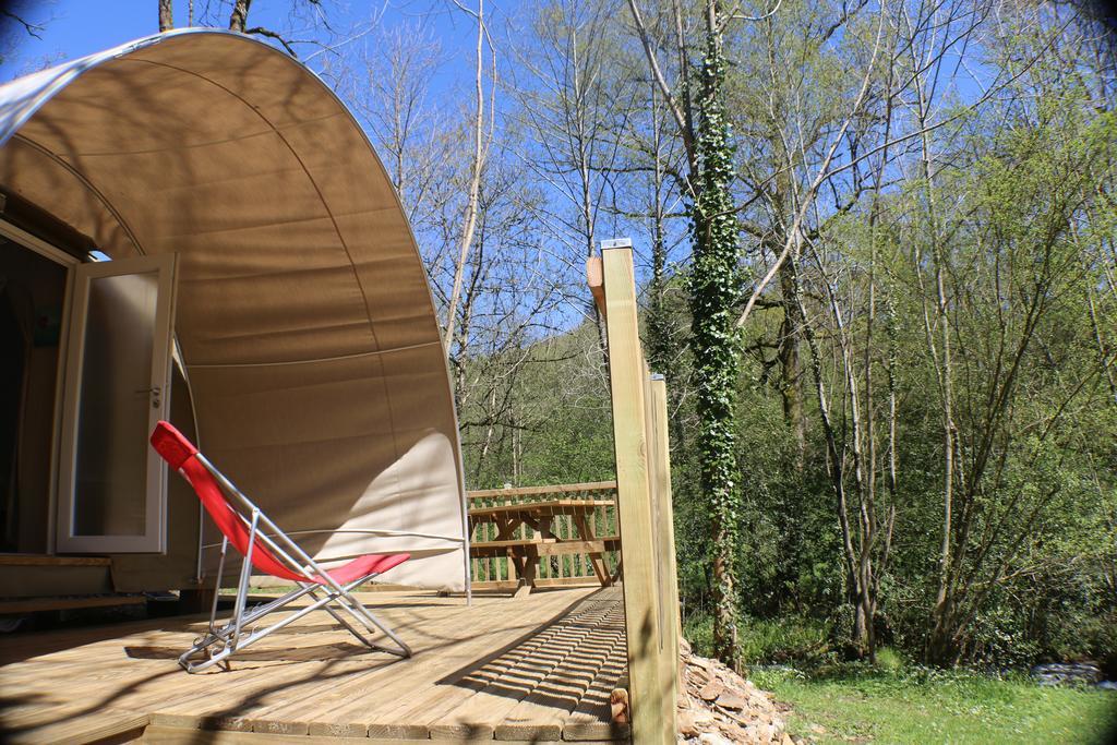 Saint-Constant Camping Moulin De Chaules מראה חיצוני תמונה