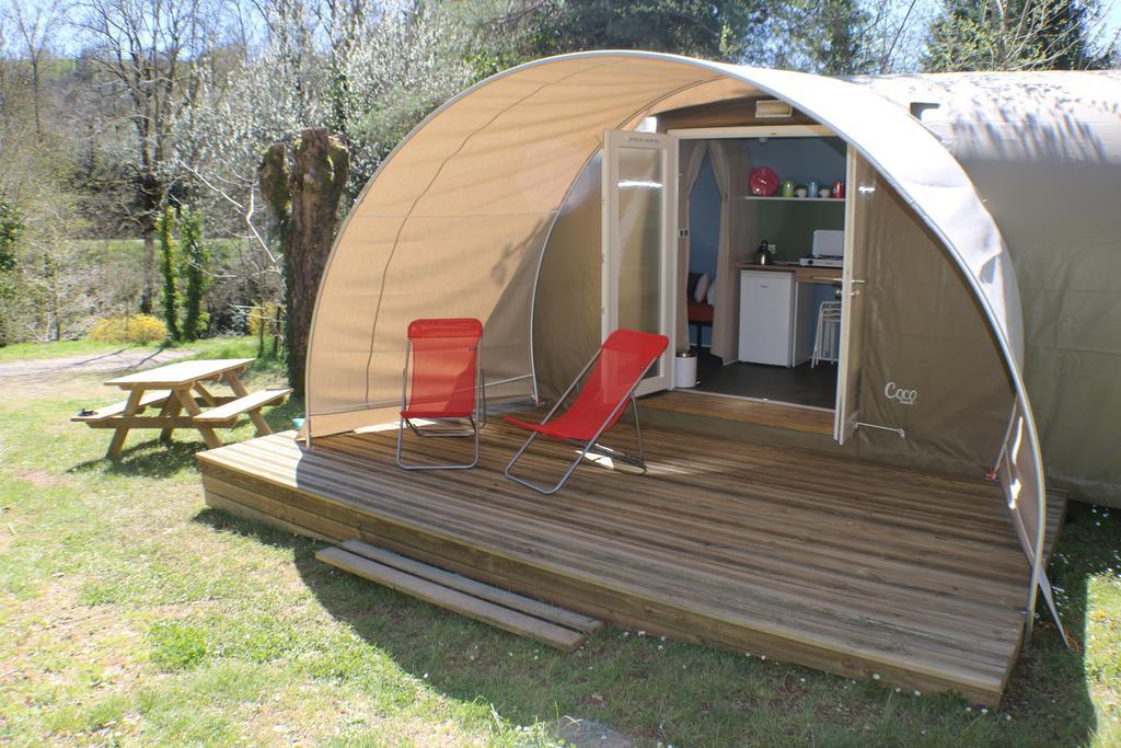 Saint-Constant Camping Moulin De Chaules מראה חיצוני תמונה