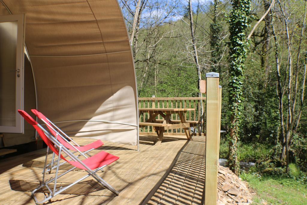 Saint-Constant Camping Moulin De Chaules מראה חיצוני תמונה