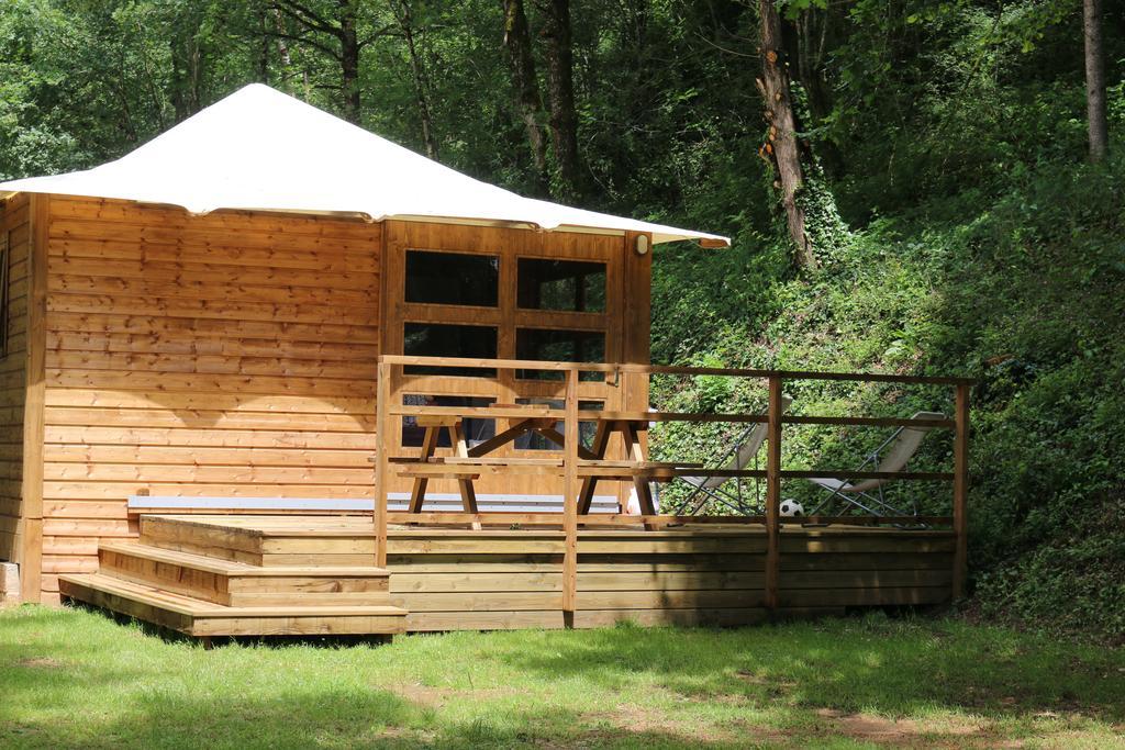 Saint-Constant Camping Moulin De Chaules מראה חיצוני תמונה
